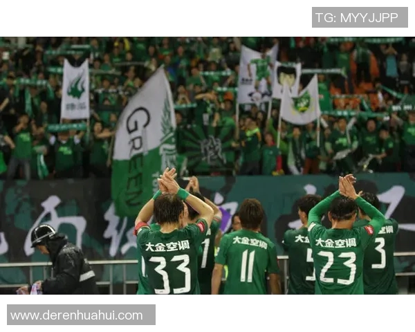 蒙特随与莫雷利亚的精彩对决揭示了足球战术的魅力与团队合作的重要性